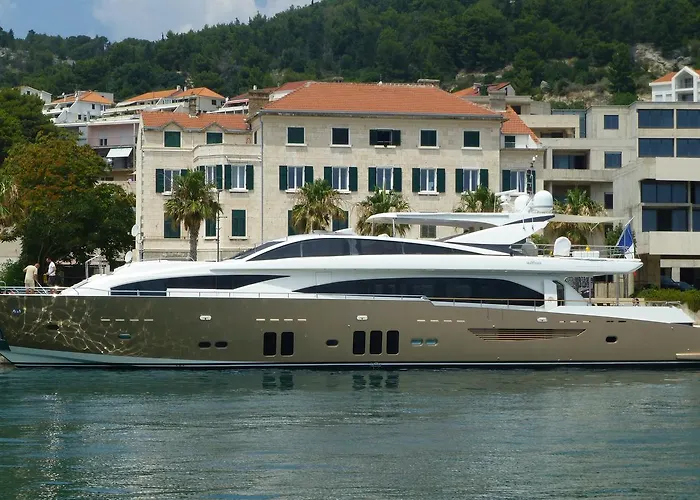Riva Agava Waterfront Apartamento Split